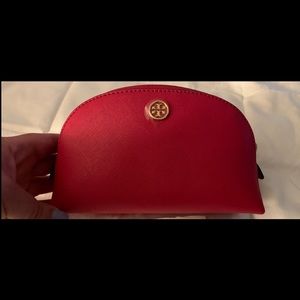 Tory Burch Robinson small makeup bag NWT